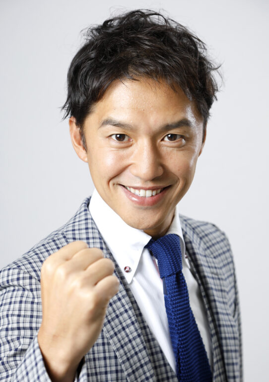 テレビ取材　撮影　山中真アナ