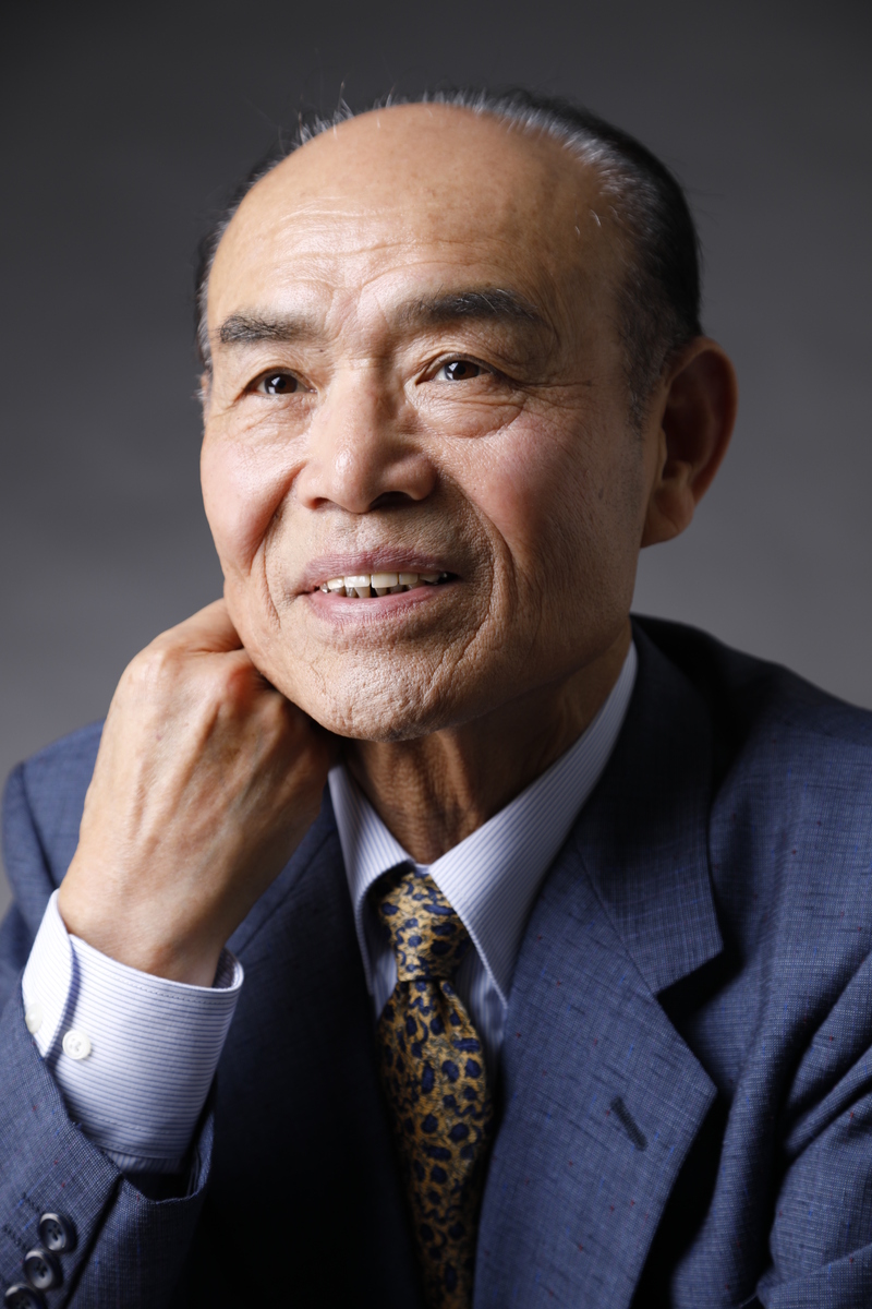 男性のプロフィール写真撮影