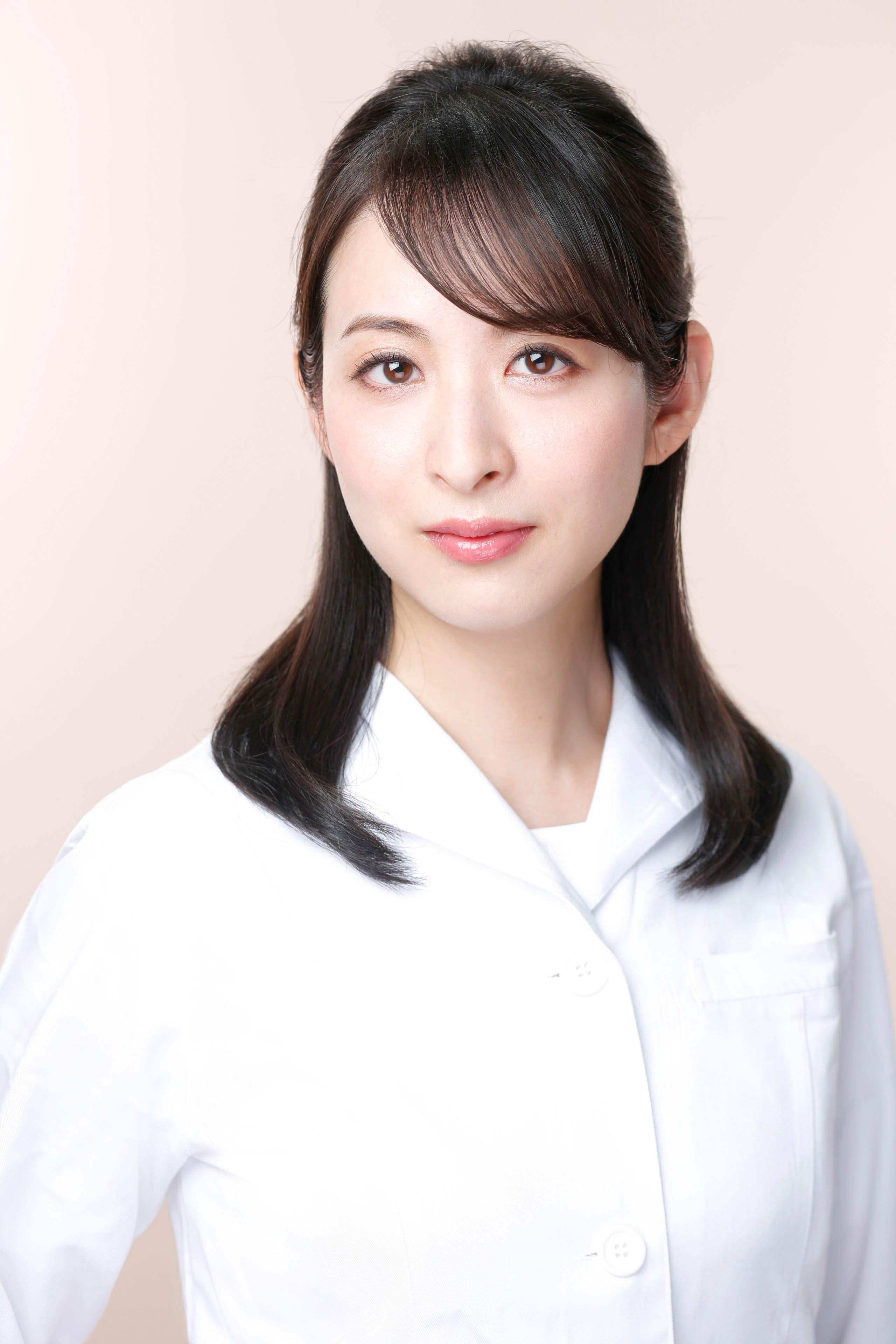 女医のプロフィール撮影　プロフィール写真