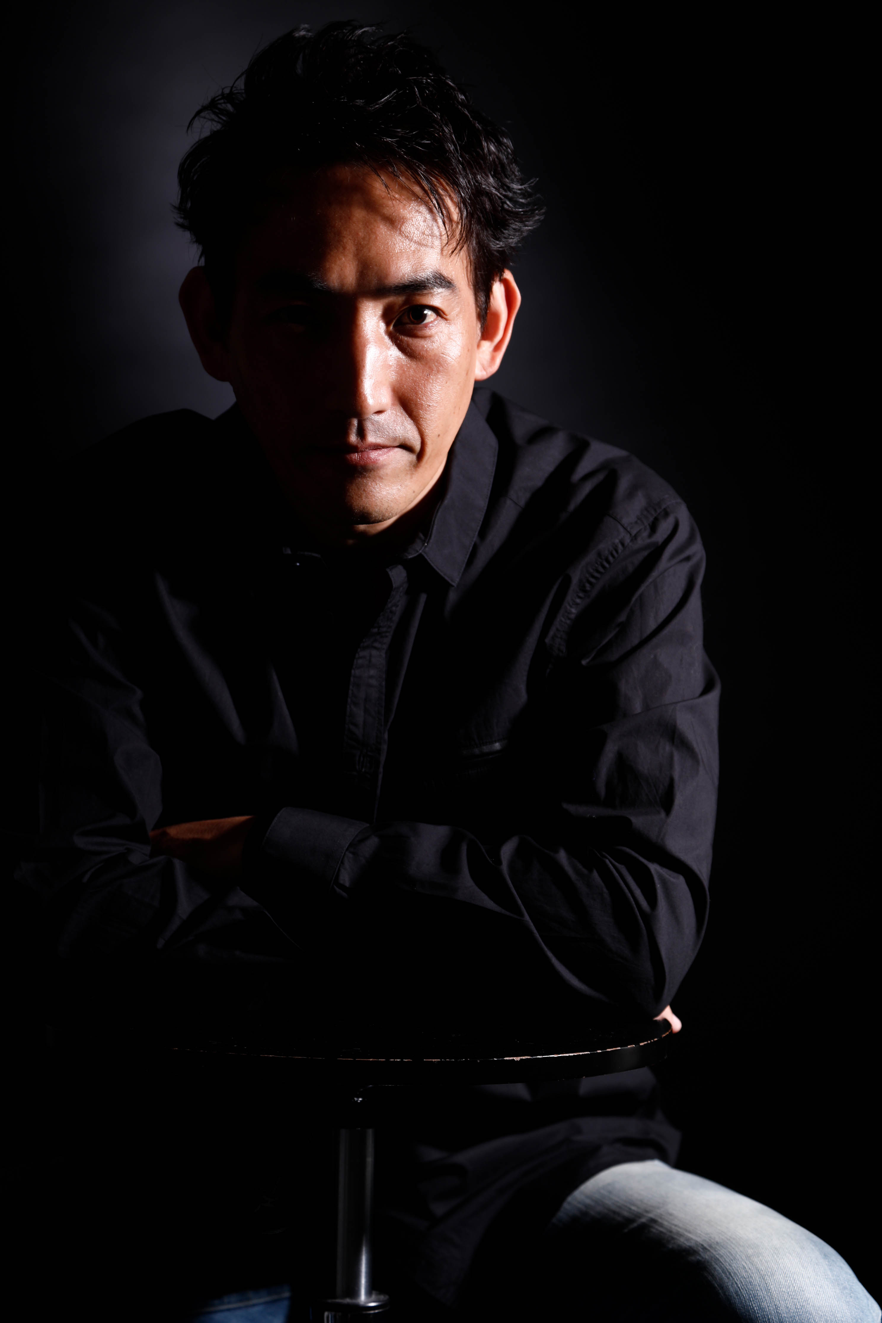 メンズON・OFF　男性ポートレート撮影　スタジオで