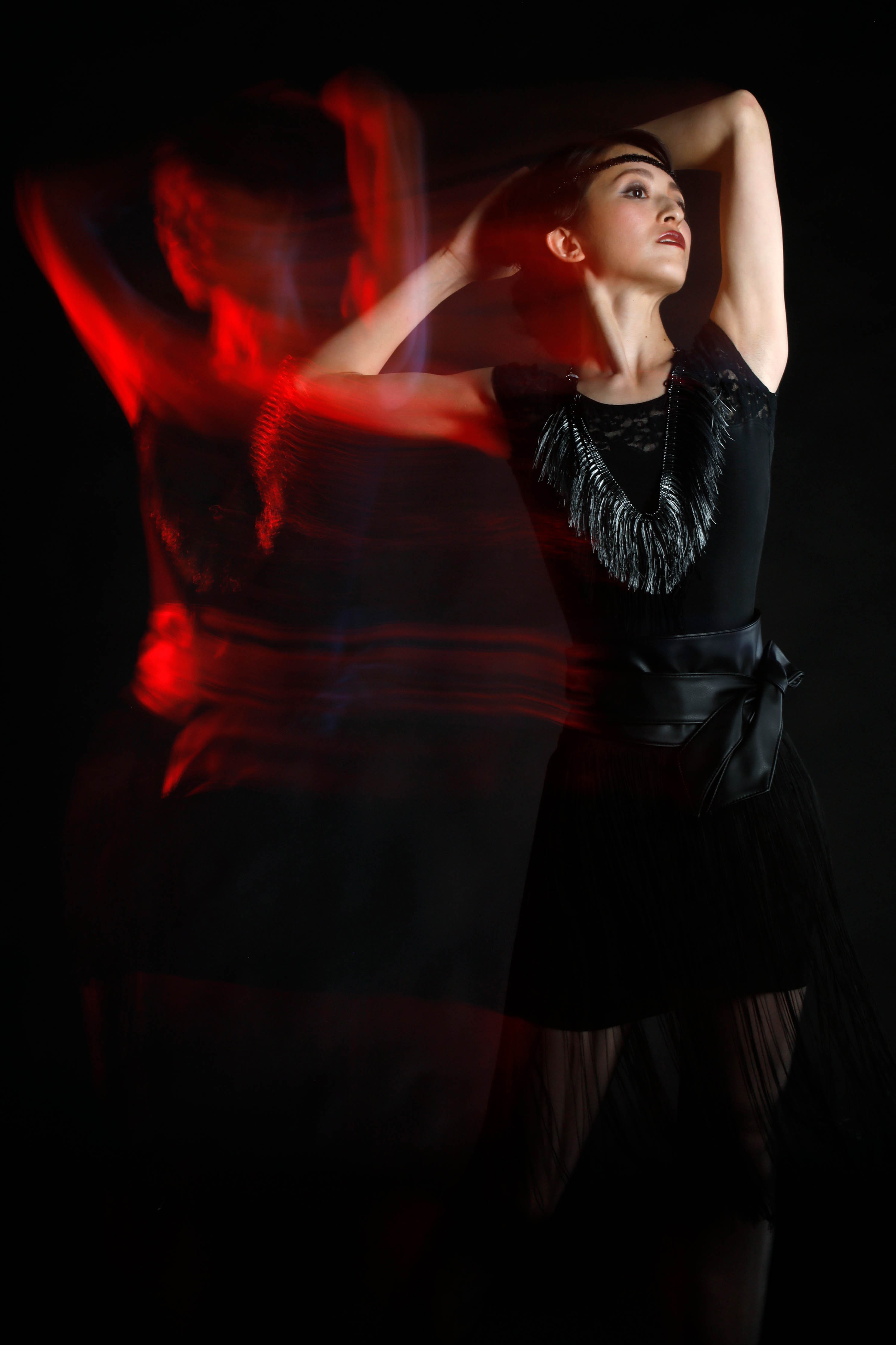 Newダンサーフォト　　作品性を高めたプロフィール写真です　スタジオ撮影