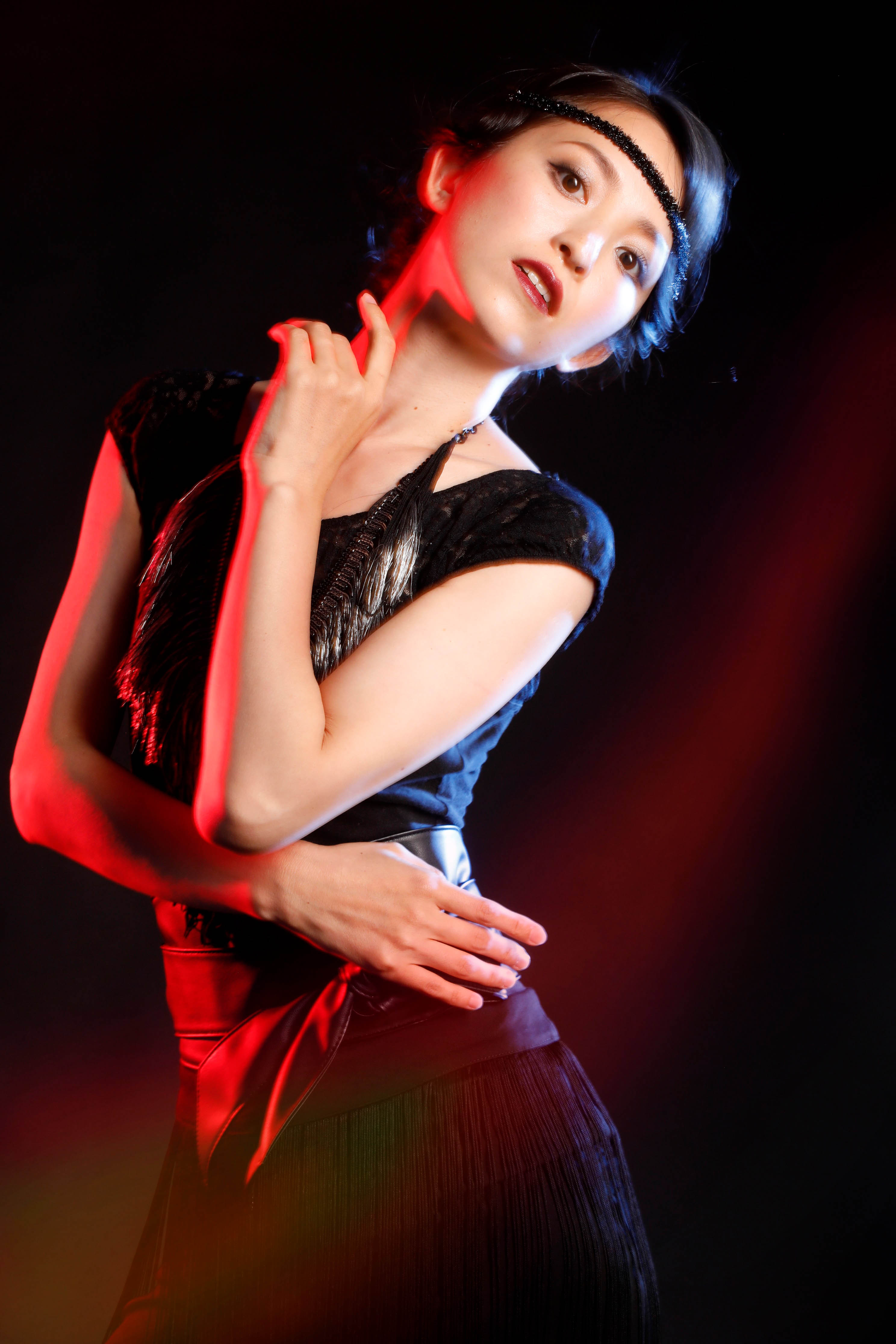 Newダンサーフォト　　作品性を高めたプロフィール写真です　スタジオ撮影