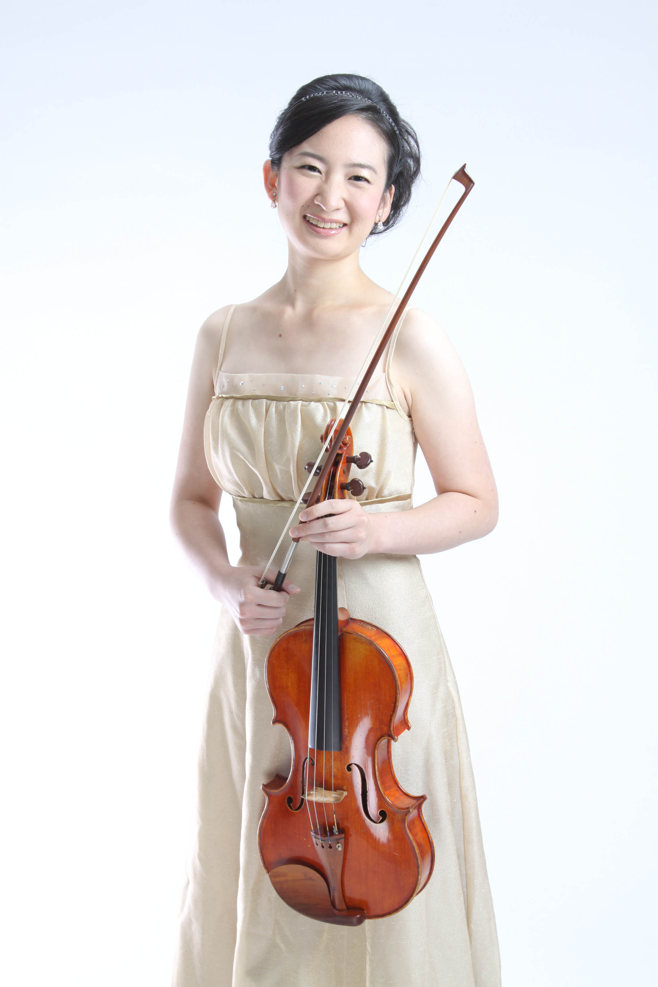 女性音楽家のポートレート　プロフィール撮影