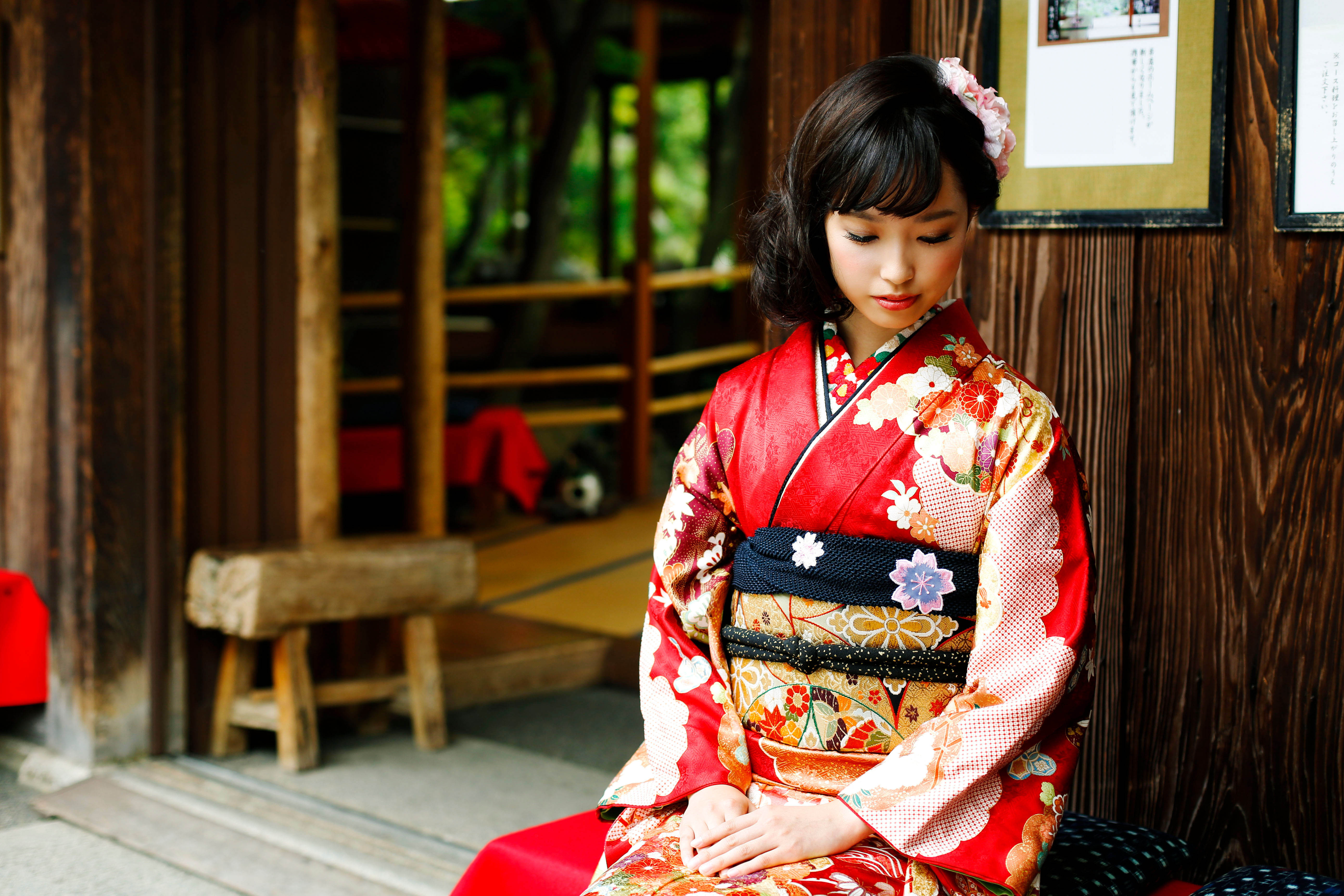 お出かけヘアメイク　成人式・卒業式　前撮りロケ撮影