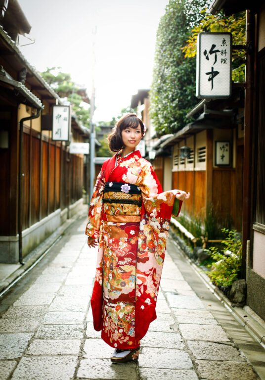 お出かけヘアメイク　成人式・卒業式　前撮りロケ撮影