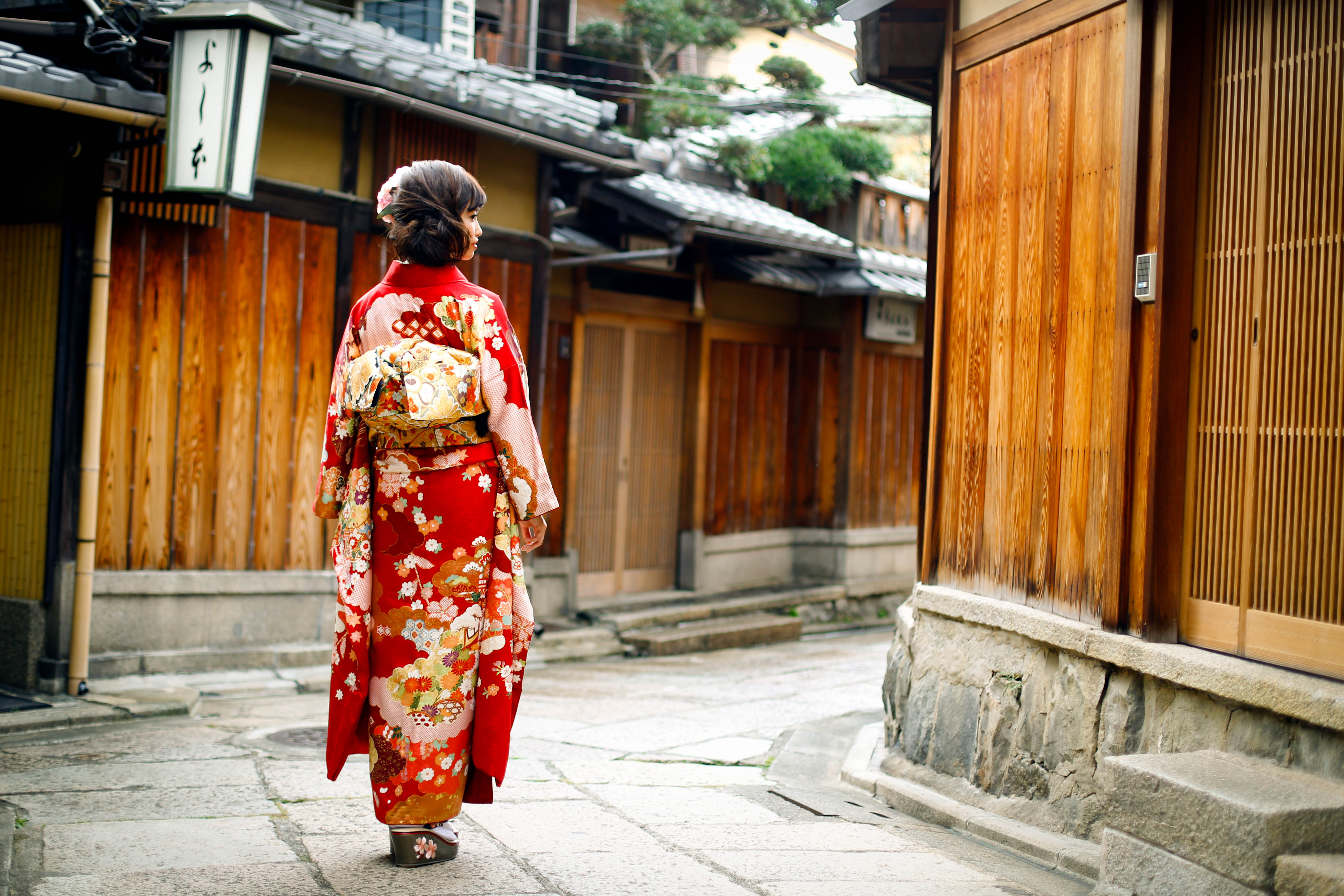 お出かけヘアメイク　成人式・卒業式　前撮りロケ撮影