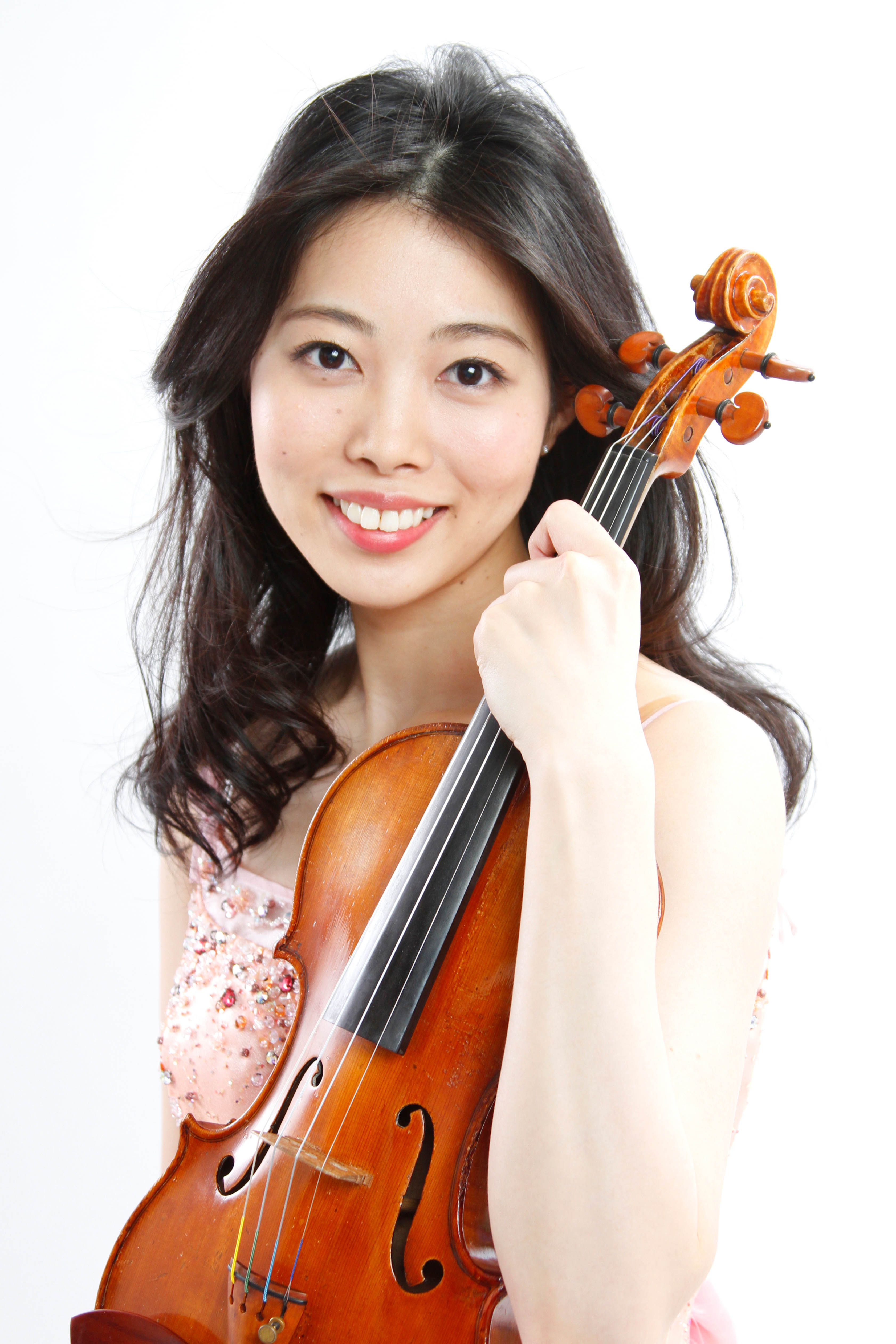 女性音楽家のポートレート写真　プロフィール撮影