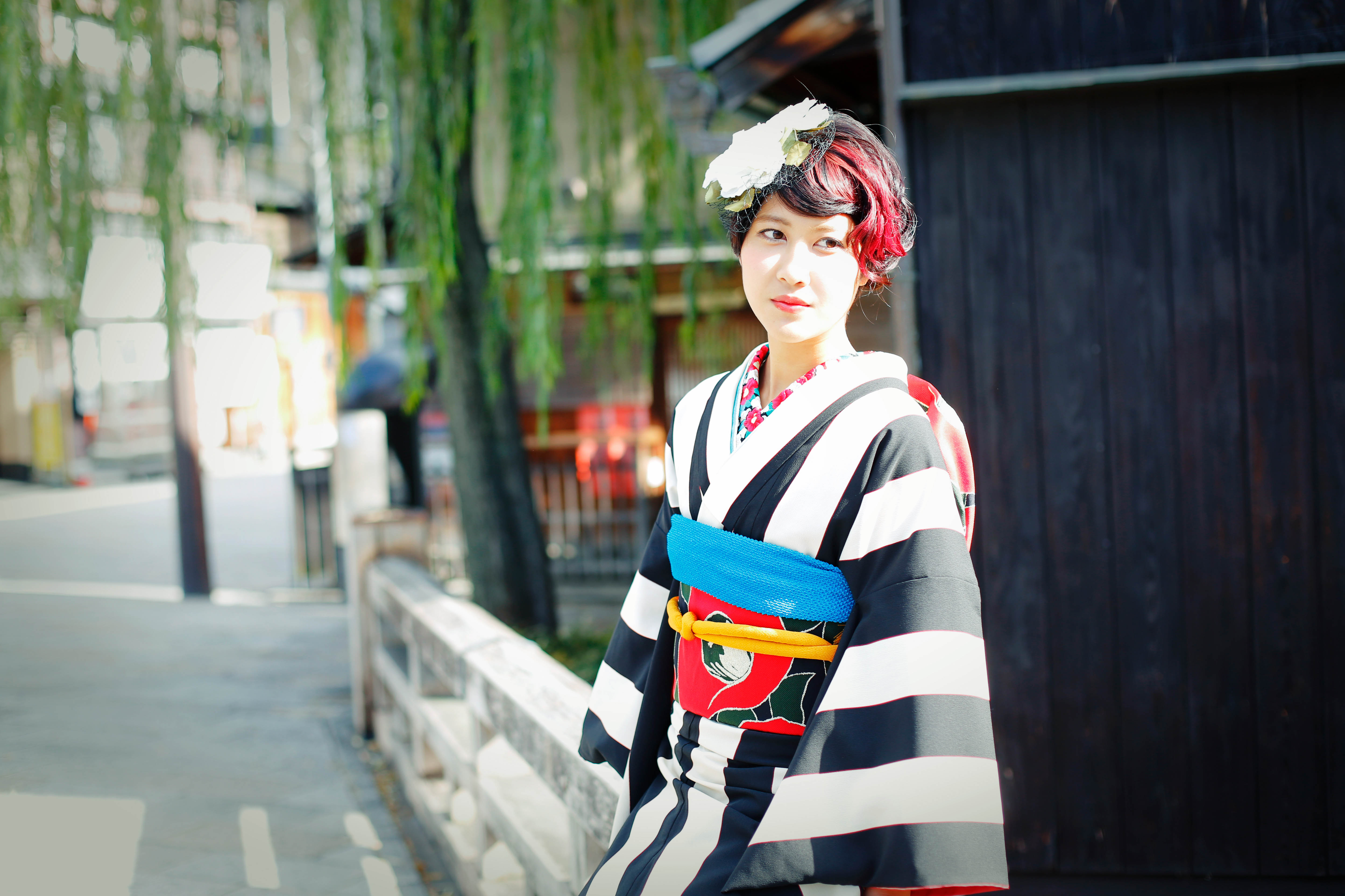 お出かけヘアメイク　成人式・卒業式　前撮りロケ撮影