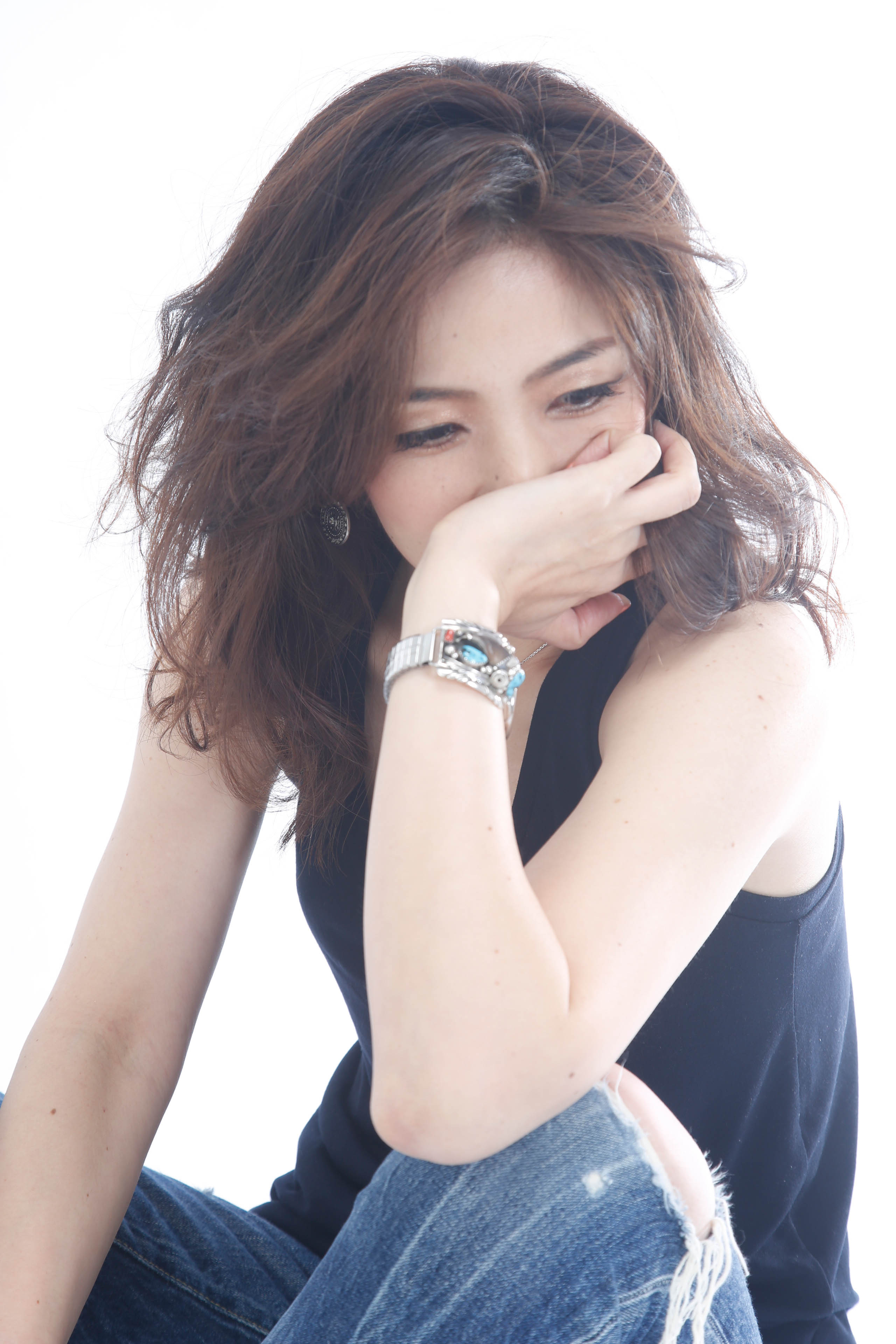 女性ポートレート写真　プロフィール撮影　自然な表情を撮影