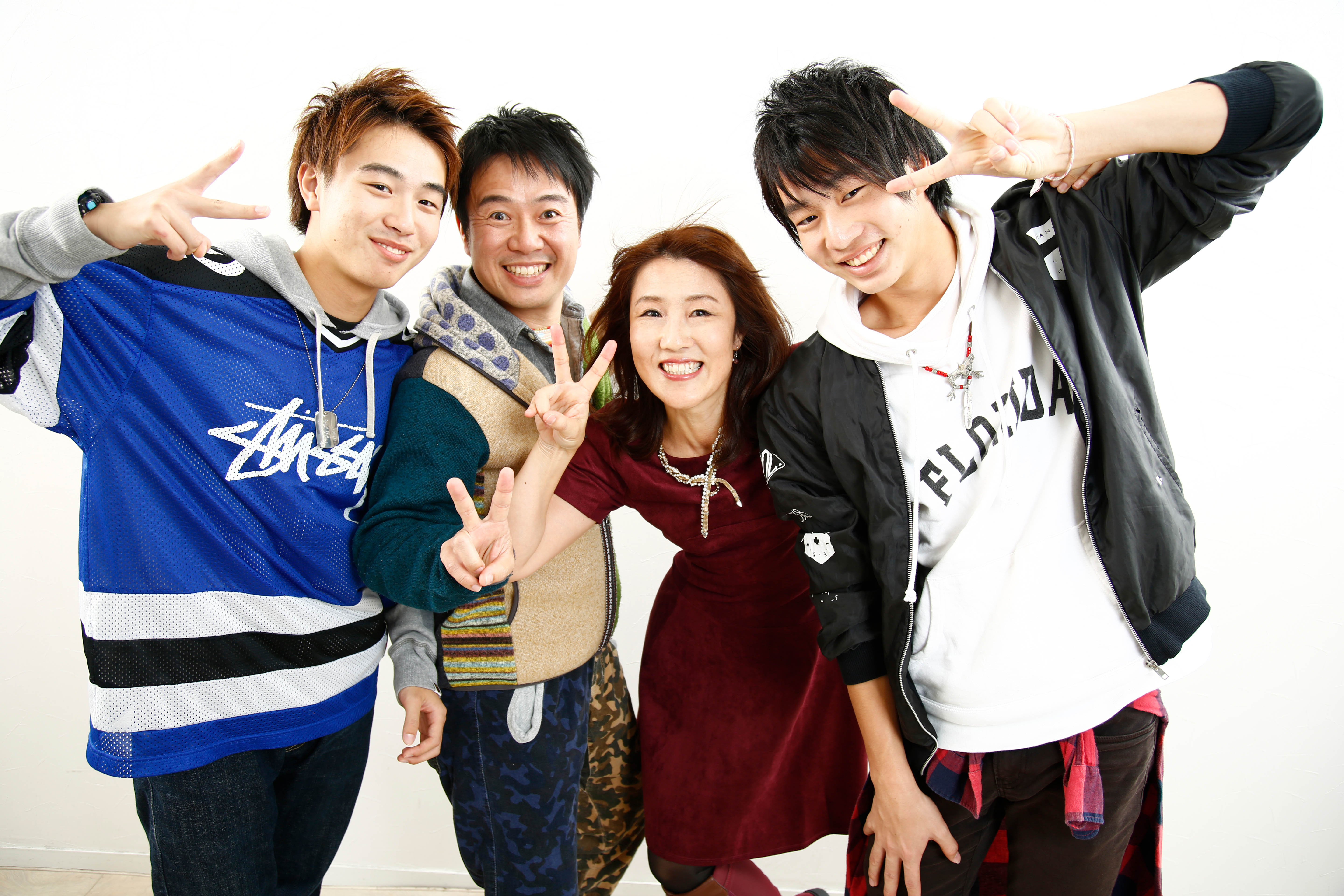 ファミリーフォト　家族で記念に写真撮影