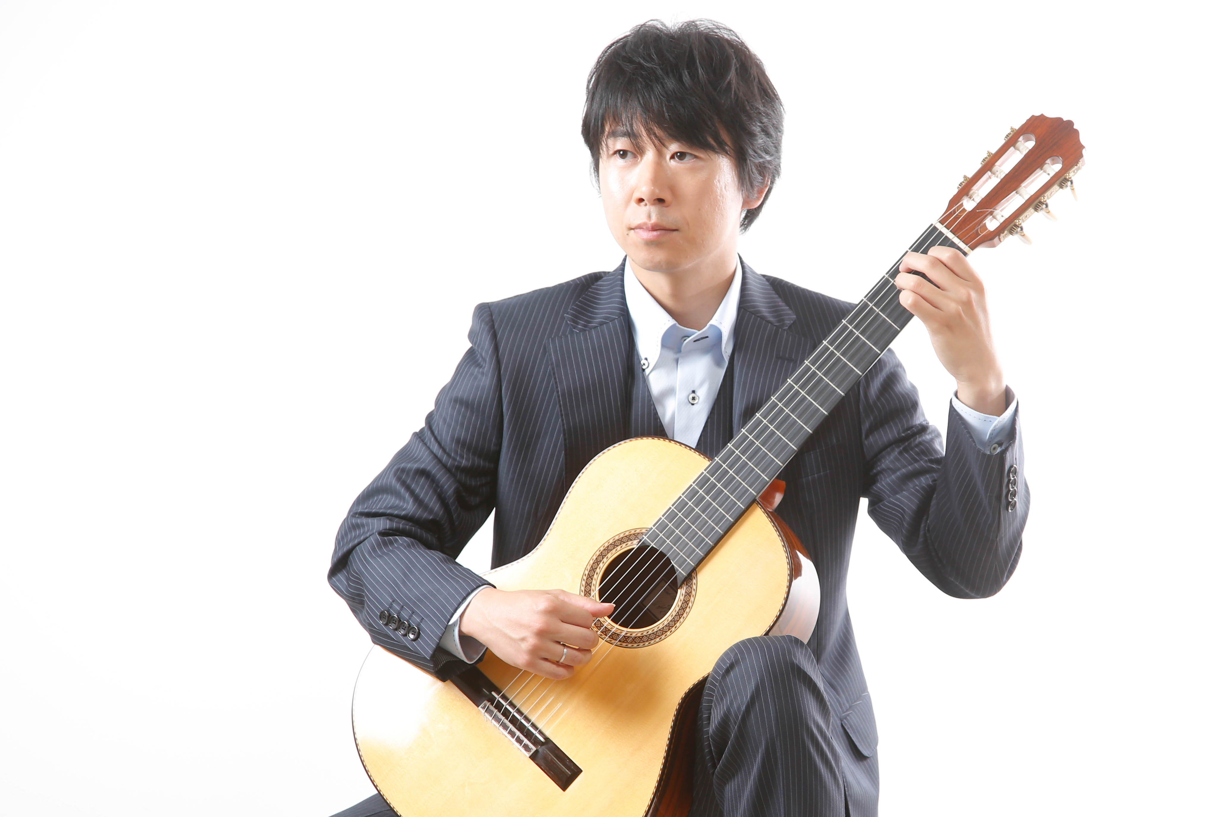 男性音楽家のポートレート写真　プロフィール撮影