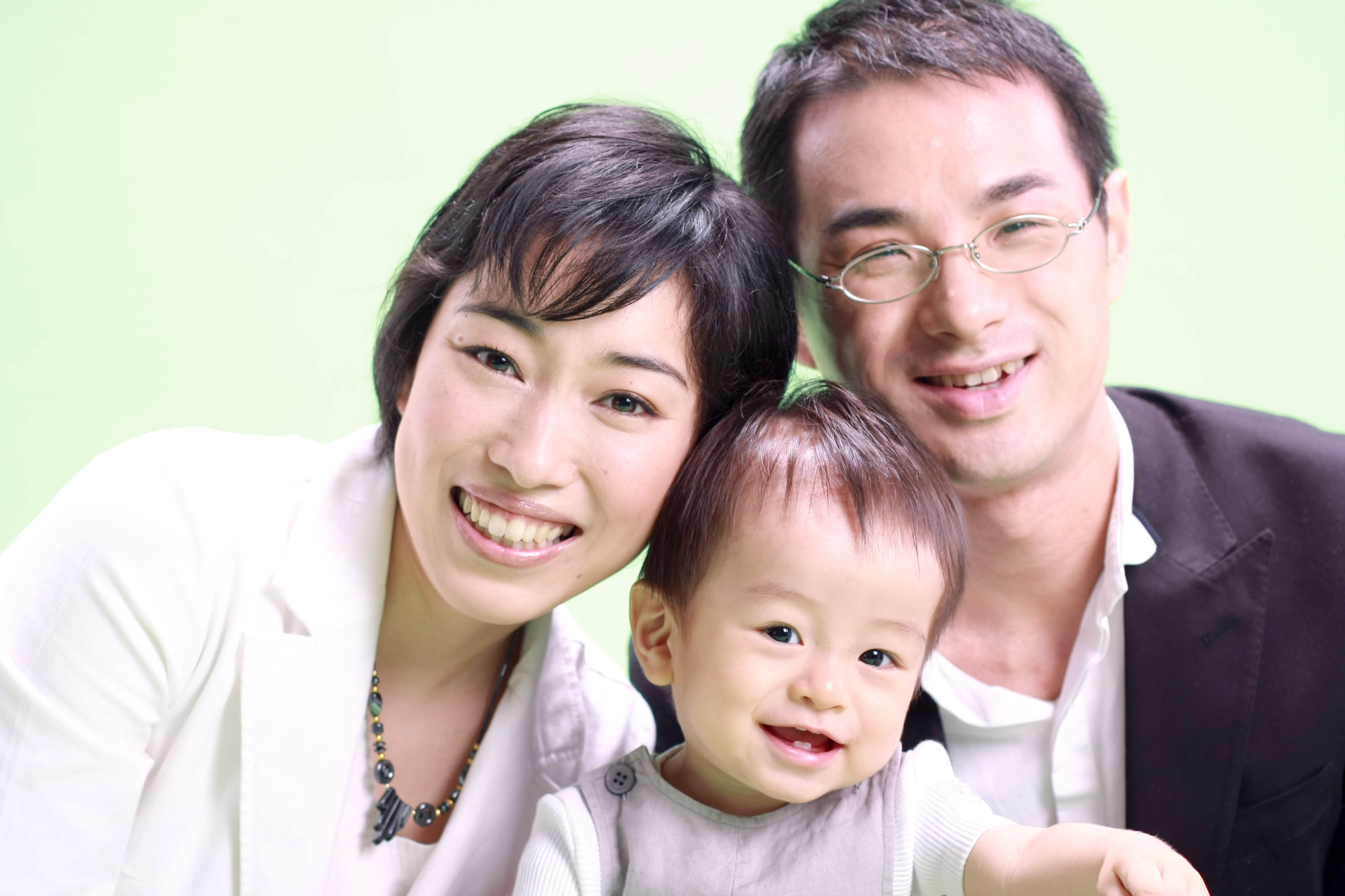 ファミリーフォト　家族の記念写真