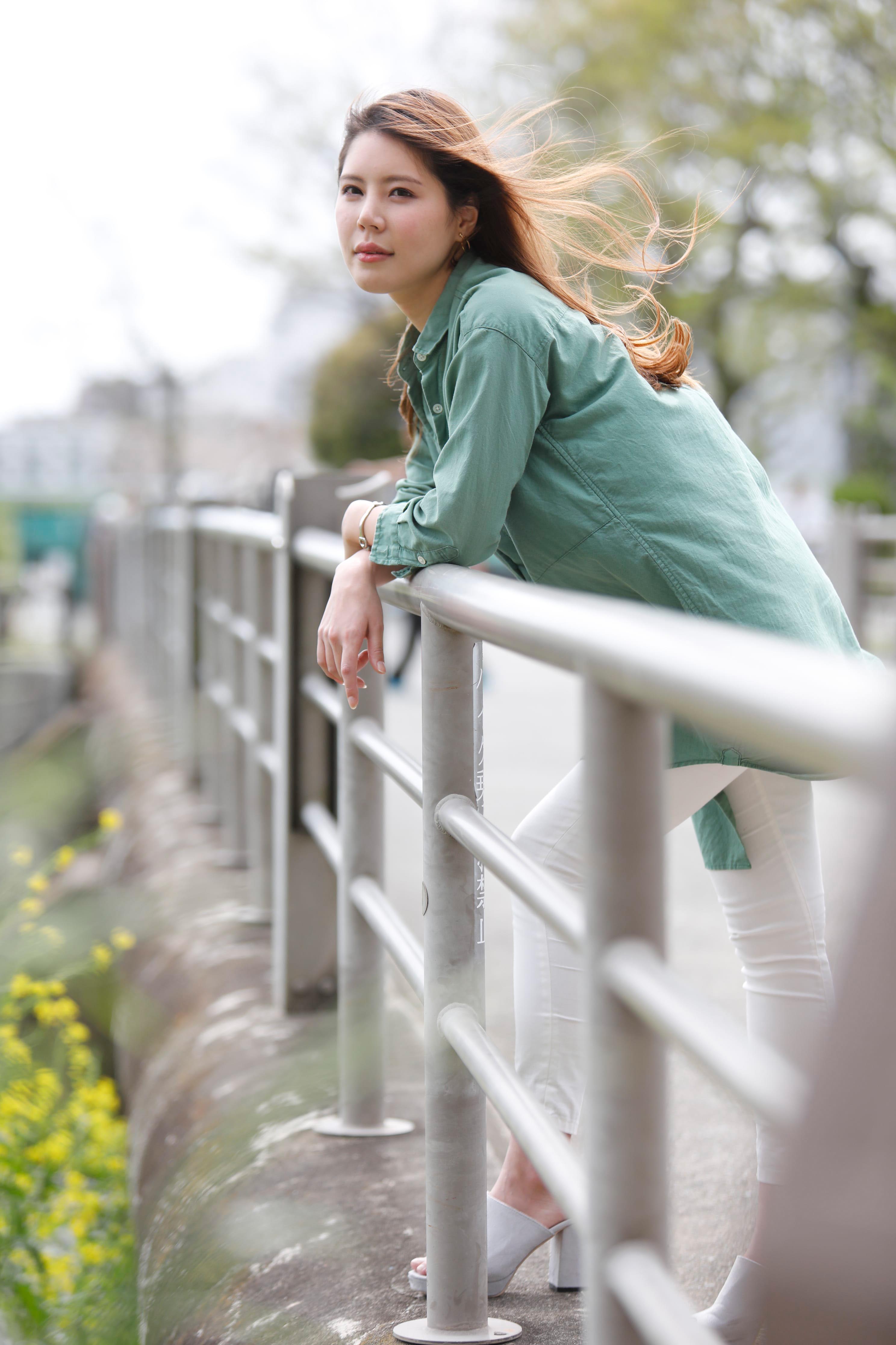 大人女子ポートレート　ロケフォト　さわやか