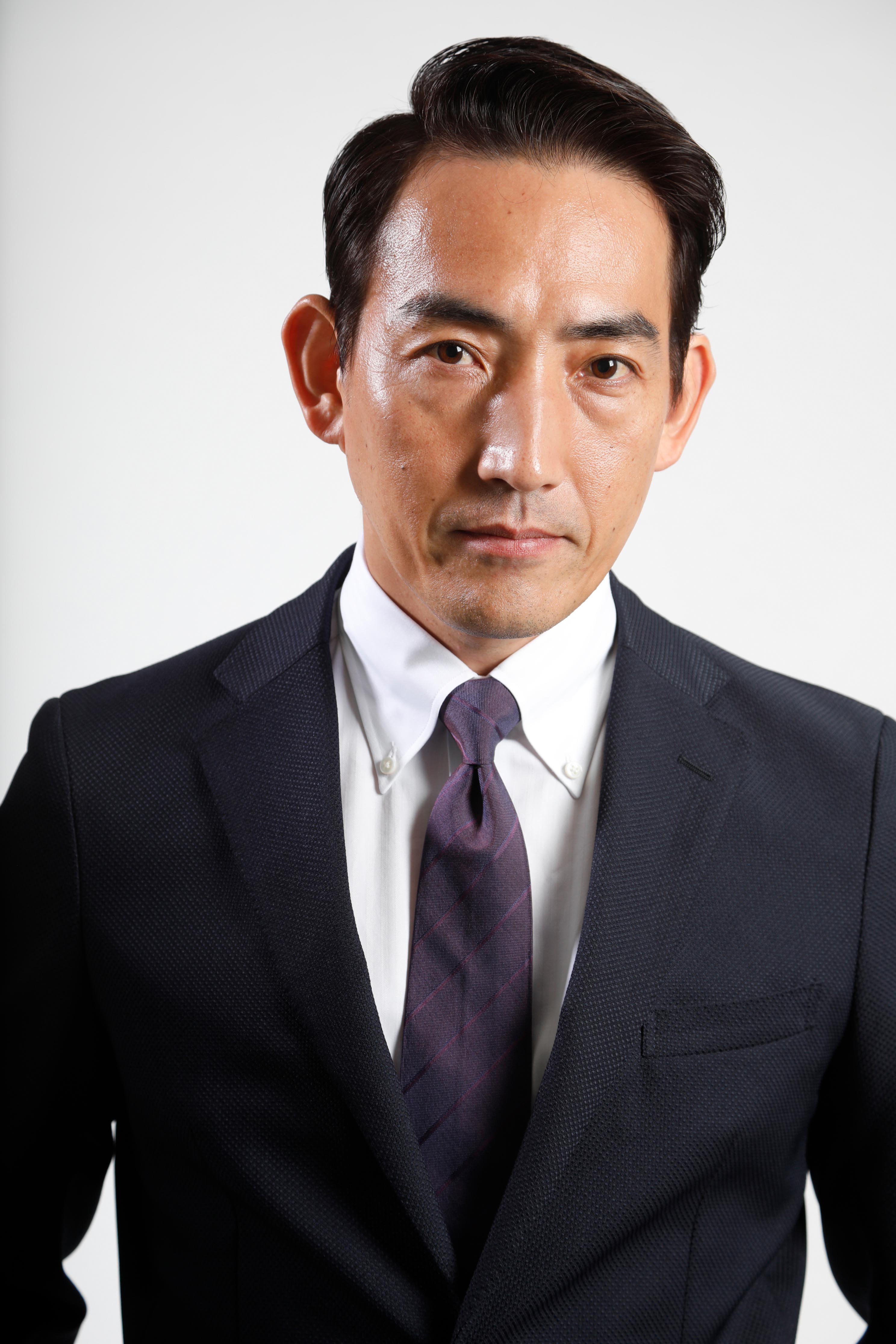 メンズON・OFF　男性ポートレート撮影　スタジオで