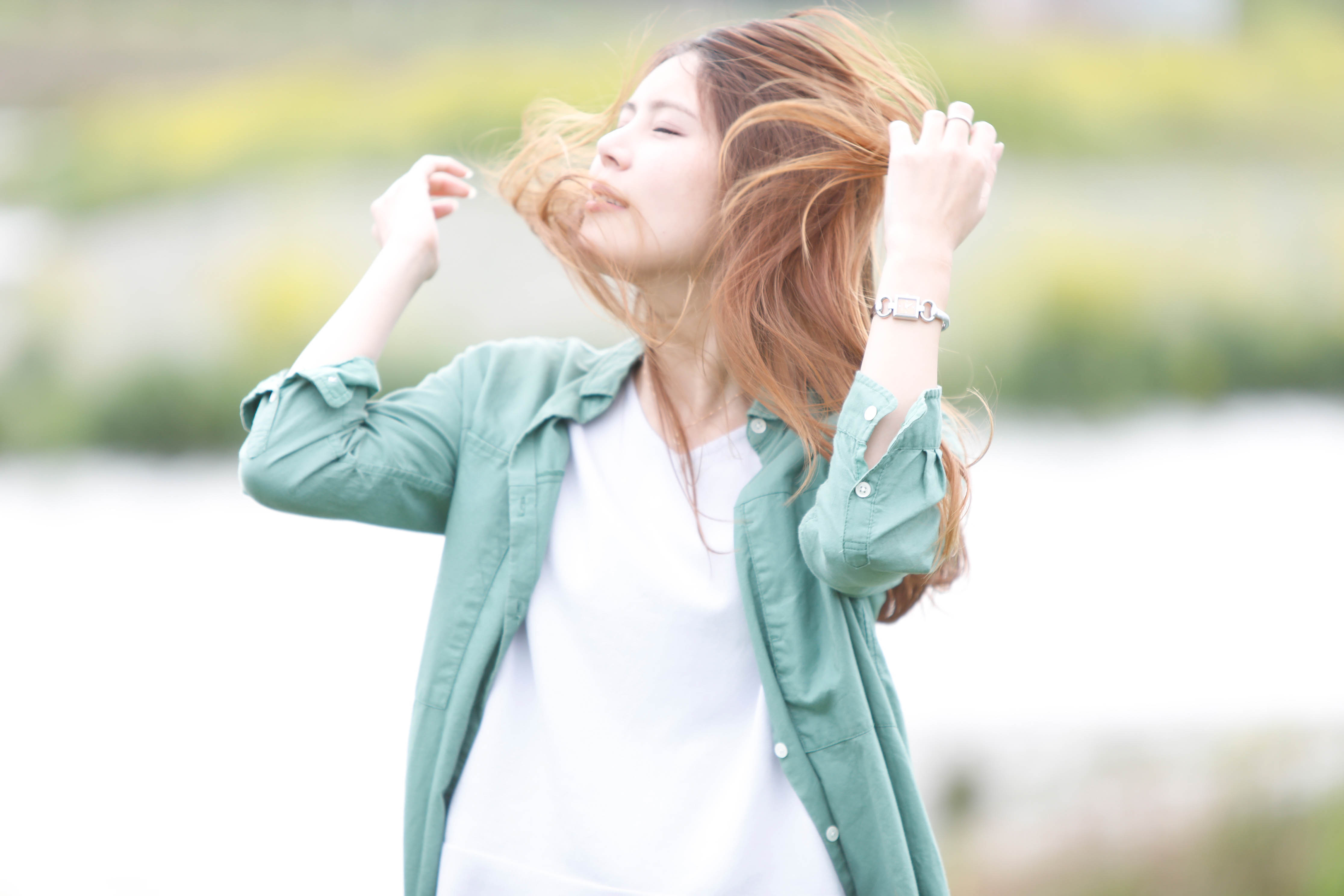 大人女子ポートレート　ロケフォト　さわやか