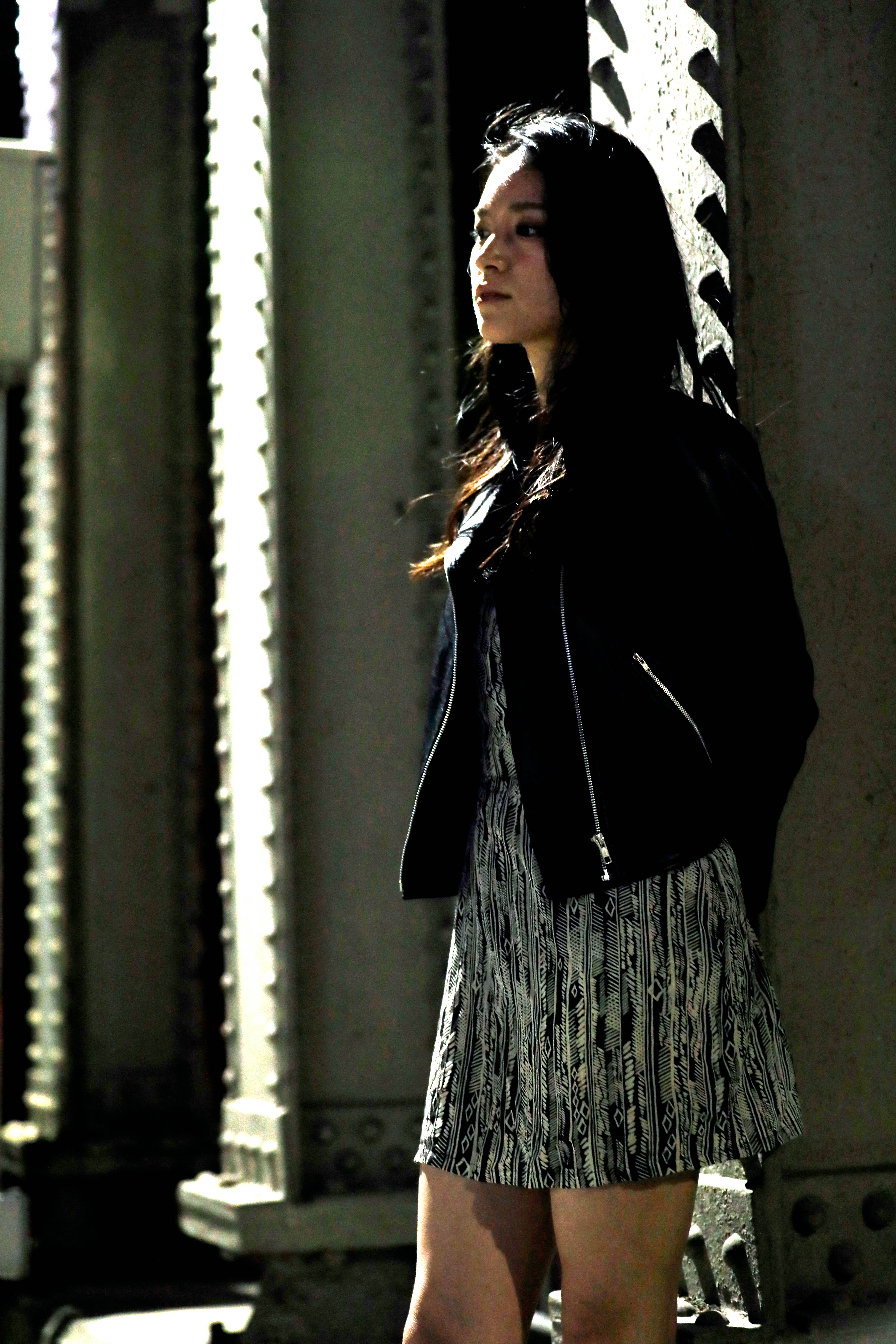 大人女子ポートレート　ロケフォト　スタイリッシュ