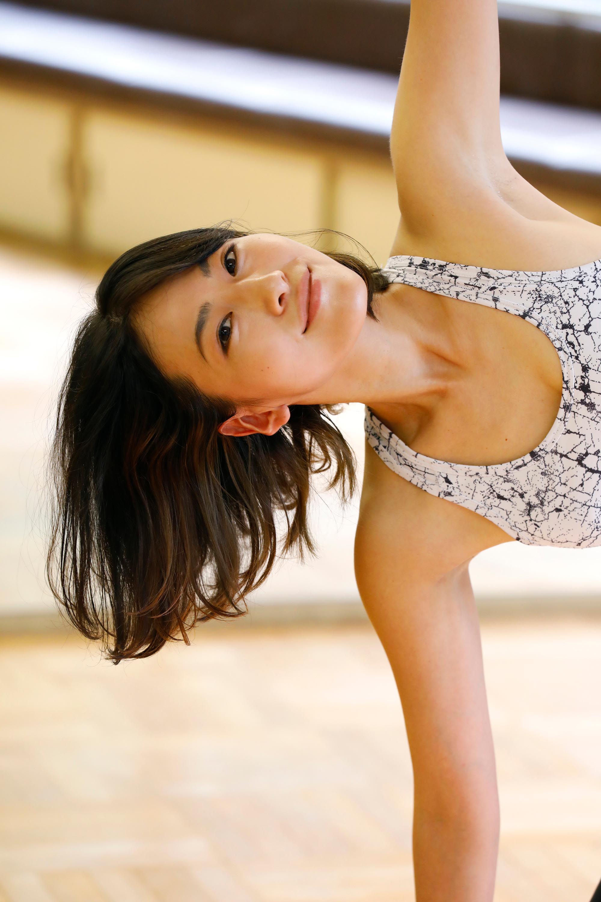 ヨガのポーズ撮影とプロフィール撮影ならタクミジュンの【アーティスティック・プラン】