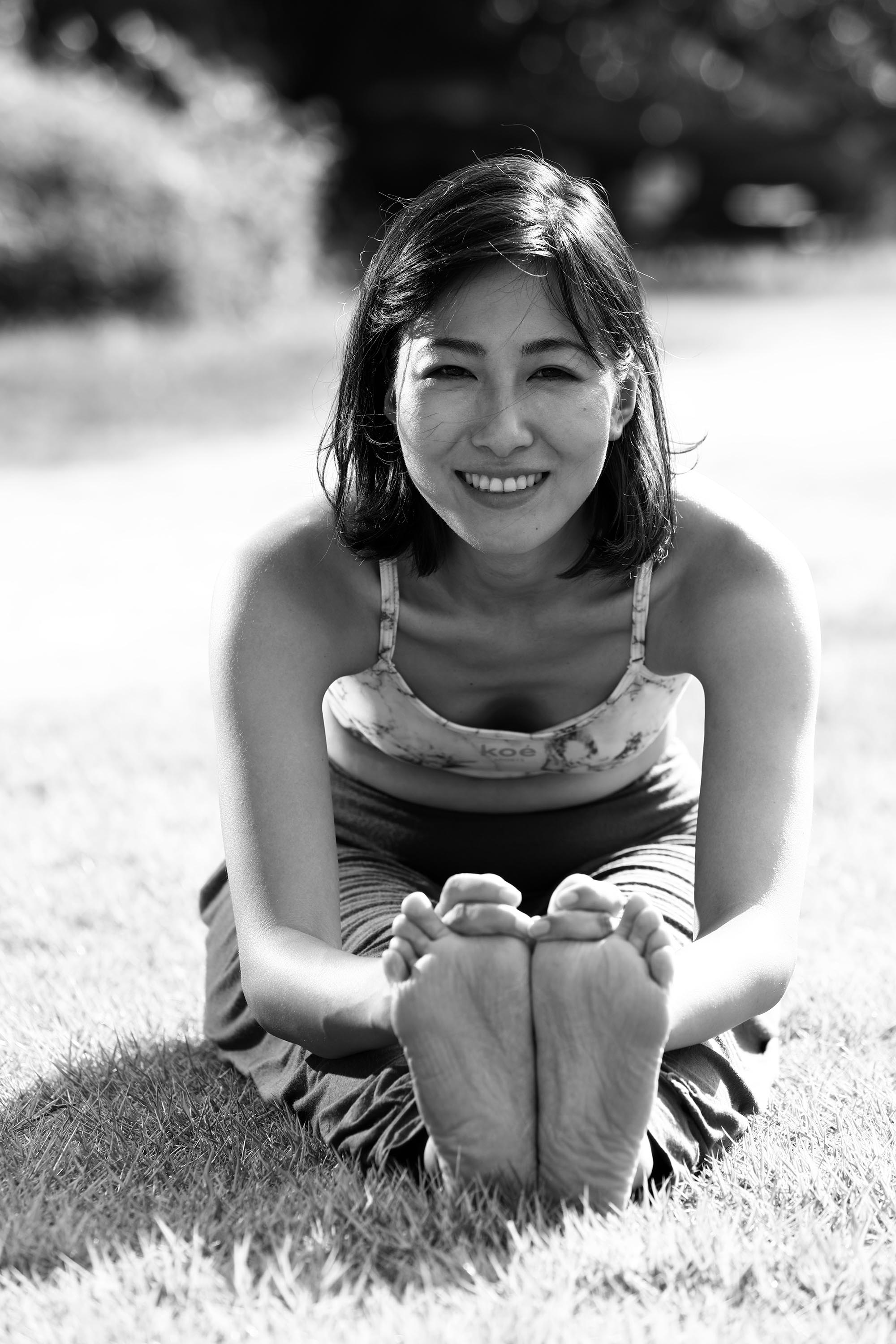 ヨガのポーズ撮影とプロフィール撮影ならタクミジュンの【アーティスティック・プラン】