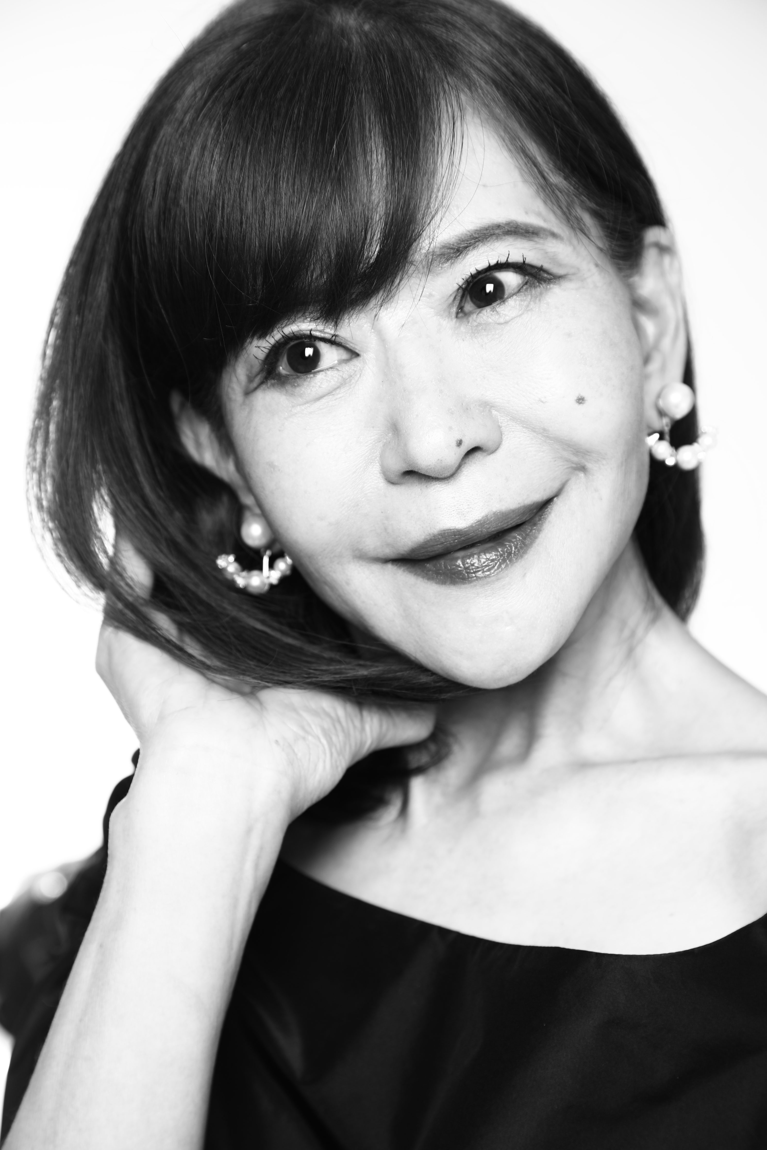 美しければ元気になれる! 元気があればなんでもできる! 東京南青山・京都のメイクアップ&フォトスタジオ TAKUMI JUN Makeup Salon 美しければ元気になれる! 元気があればなんでもできる! 東京南青山・京都のメイクアップ&フォトスタジオ TAKUMI JUN Makeup Salon