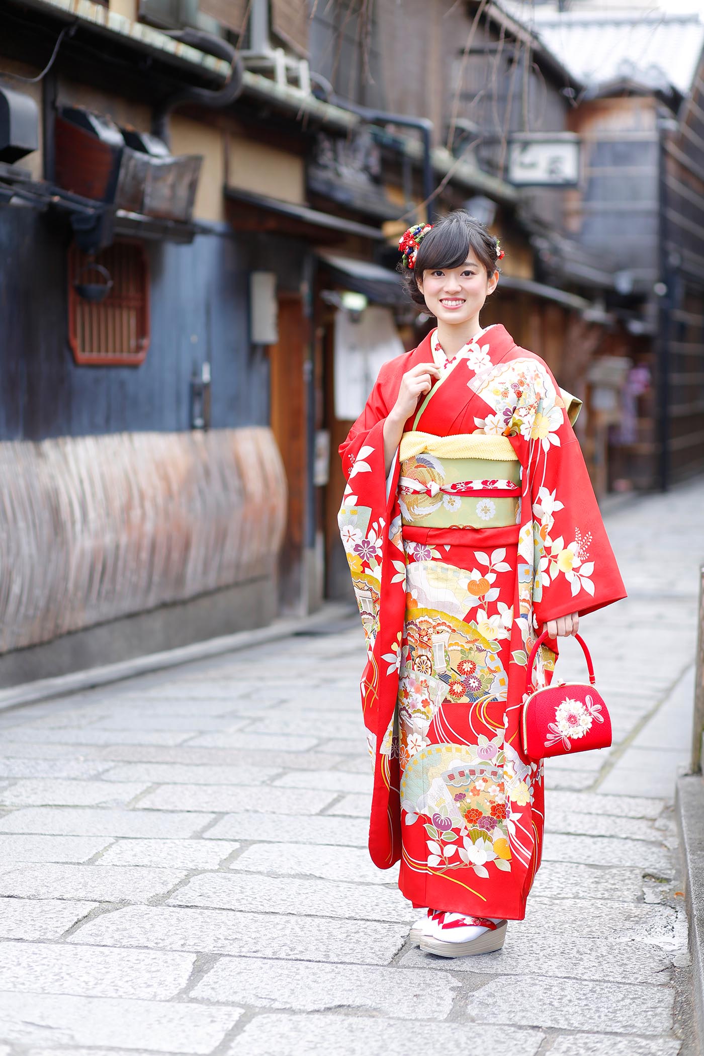 成人式・卒業式の記念写真に、スタジオ撮影や前撮り撮影