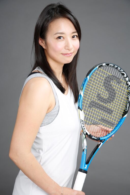 プロフィール写真　テニスプレーヤー