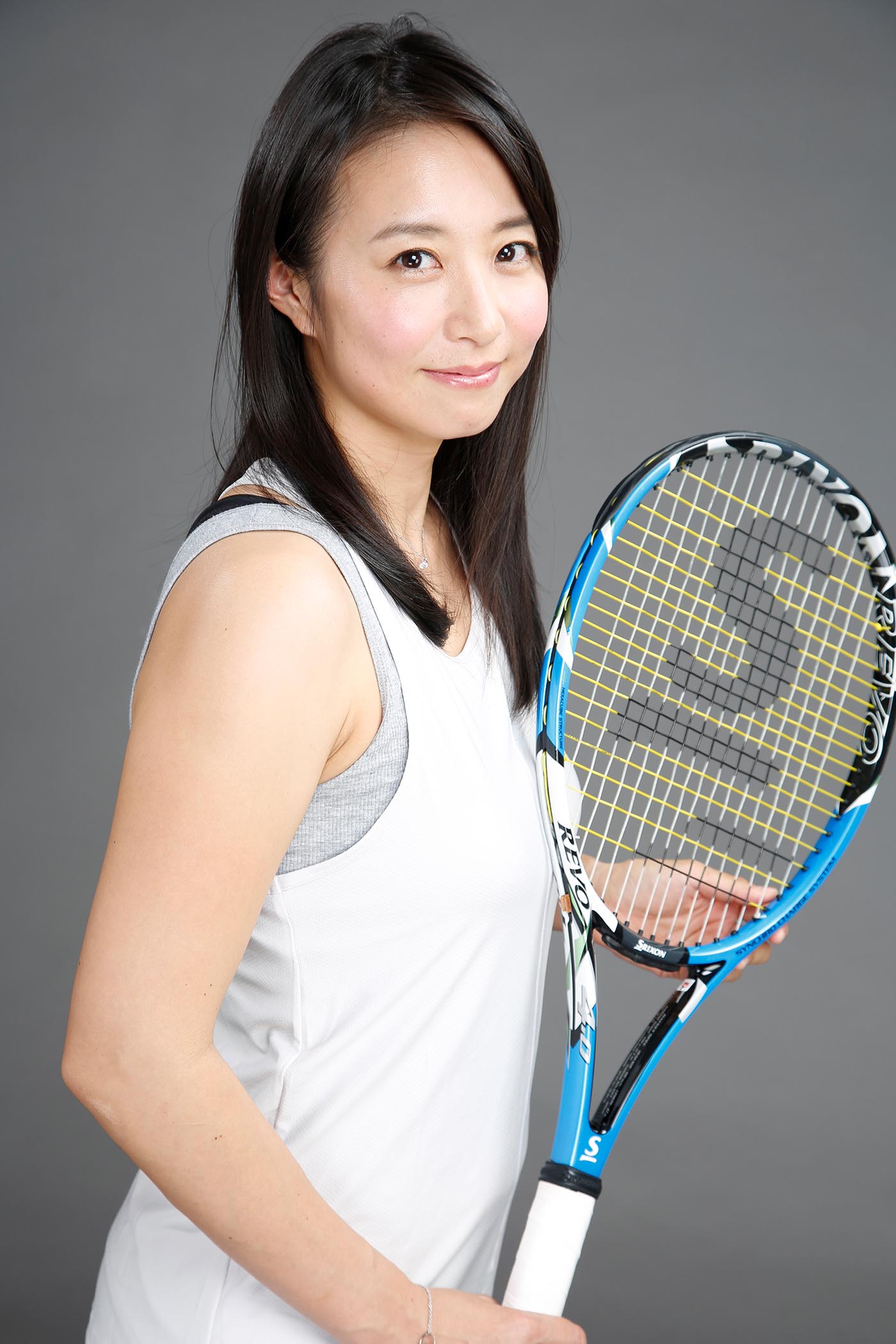 プロフィール写真　テニスプレーヤー