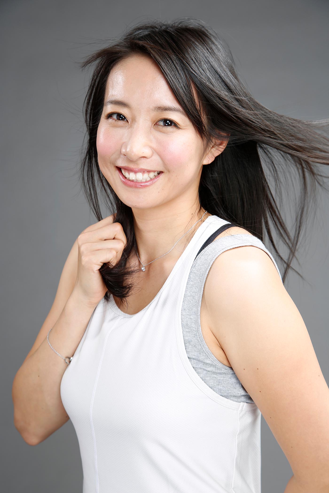 プロフィール写真　テニスプレーヤー