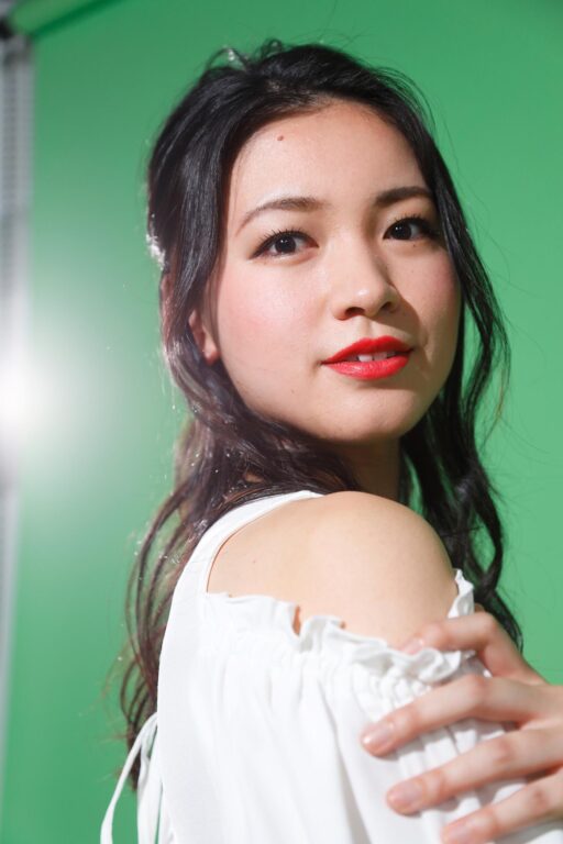 メイクで変身体験　変身写真　プロフィール撮影 記念日撮影　花キャン