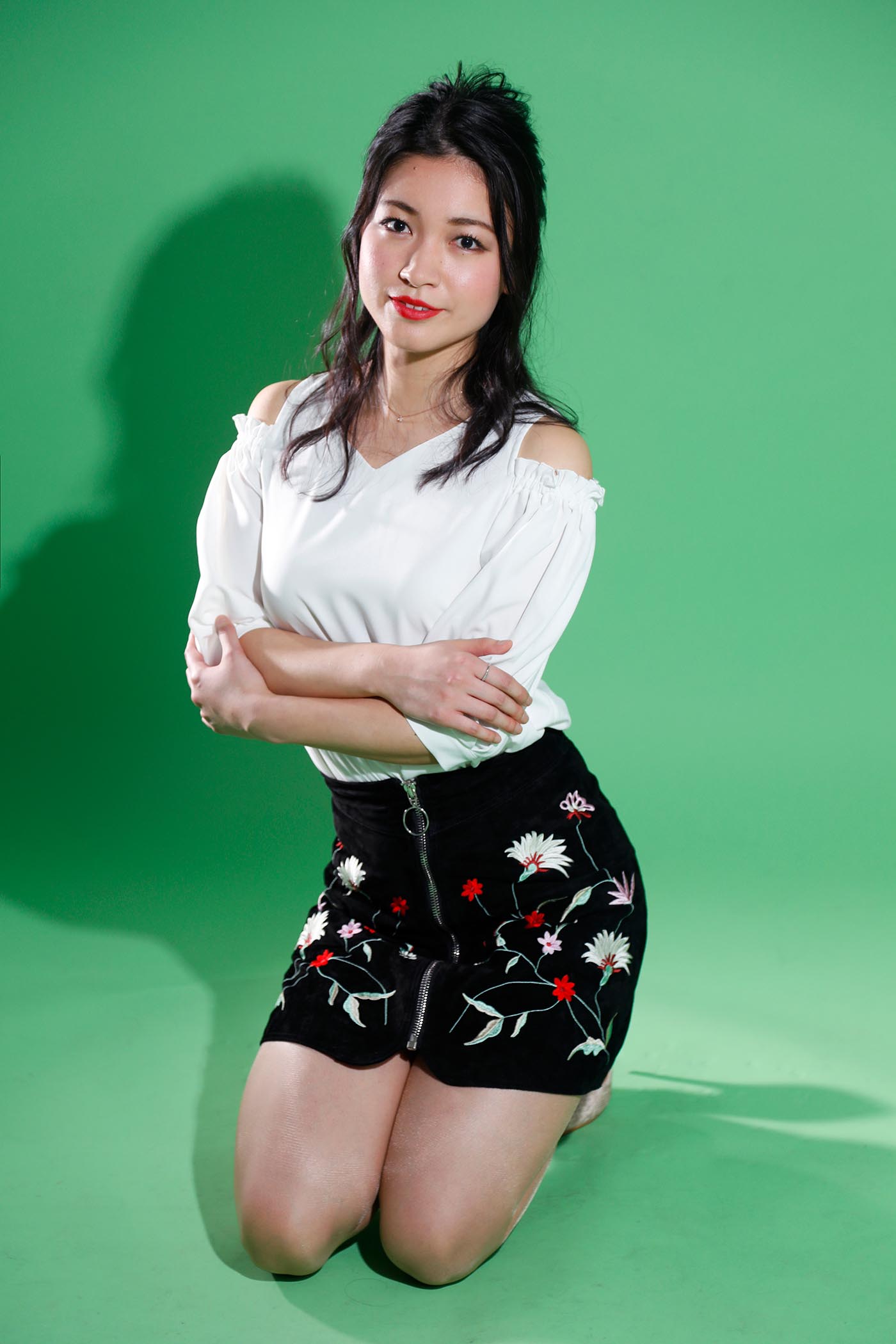 メイクで変身体験　変身写真　プロフィール撮影 記念日撮影　花キャン