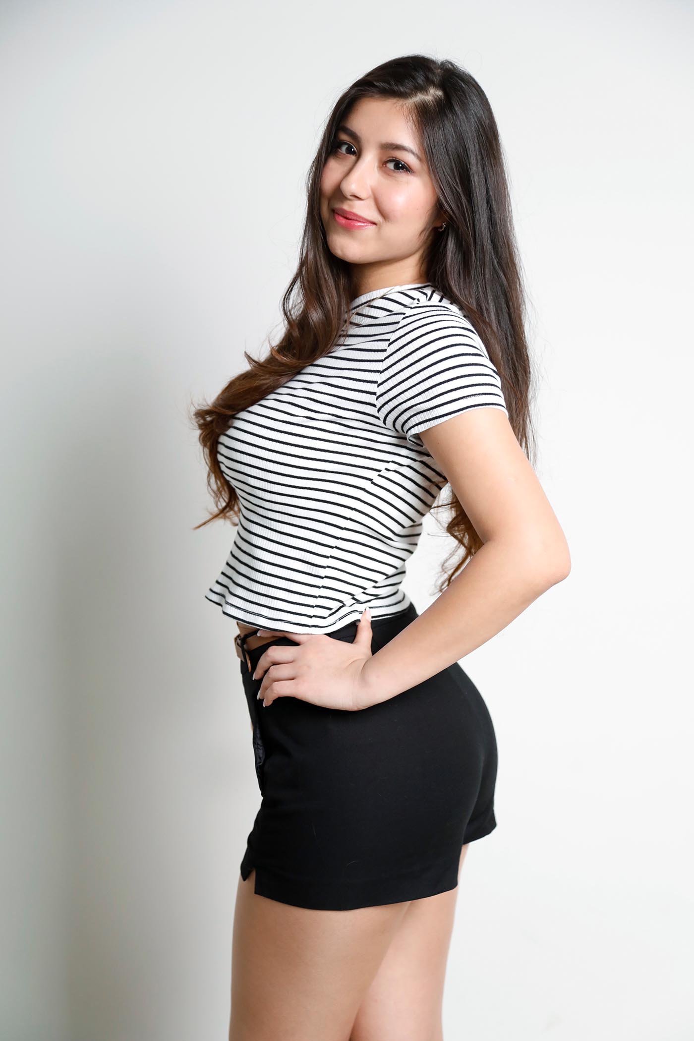 メイクで変身体験　変身写真　プロフィール撮影 記念日撮影　花キャン