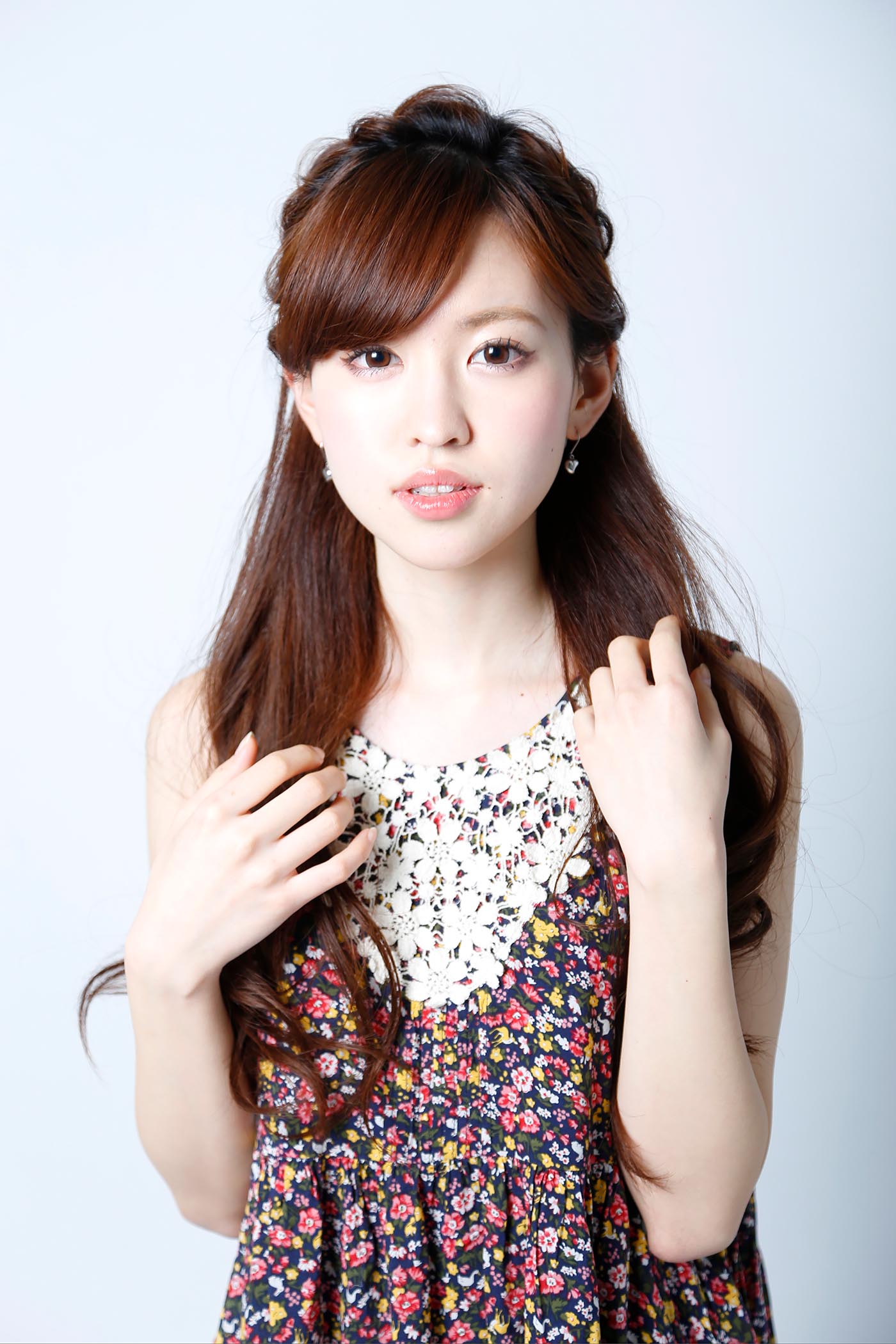 メイクで変身体験　変身写真　プロフィール撮影 記念日撮影　花キャン