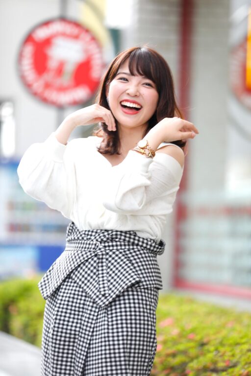 メイクで変身体験　変身写真　プロフィール撮影 記念日撮影　花キャン