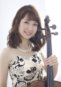 チェロ奏者の松本愛子さんのプロフィール写真